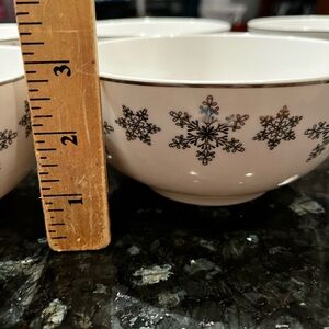 White Bowl Set with Snowflake Design